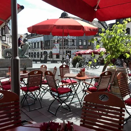 Winzerhauschen Am Brunnen * Kobern-Gondorf