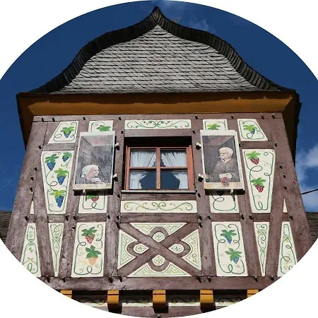 维泽福思尘布龙嫩旅馆