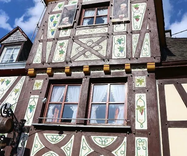 Winzerhaeuschen Am Brunnen 게스트하우스 4*