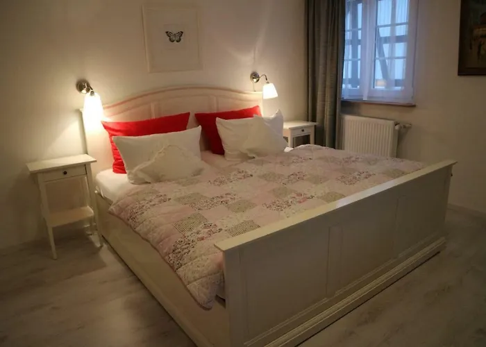 Winzerhaeuschen Am Brunnen 4*